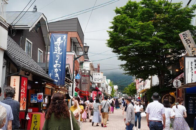 karuizawa-food-walking-tour-in-nagano-2