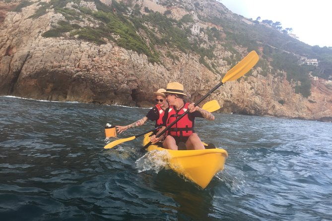 kayak-and-snorkel-excursion-to-cova-tallada