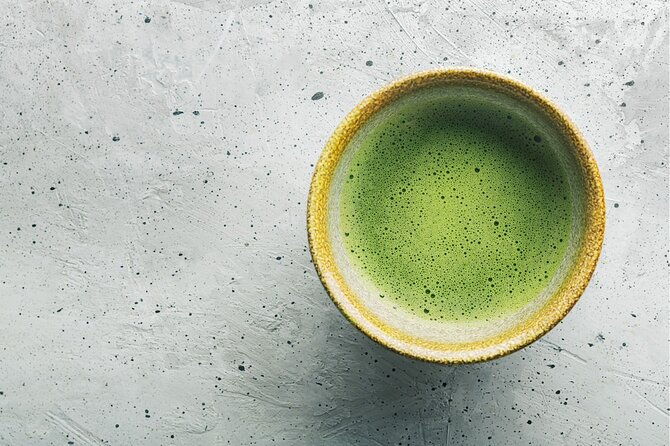 kenrokuen-tea-ceremony-experience-in-kanazawa