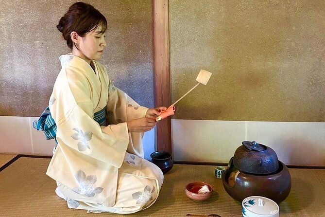 kimono-tea-ceremony-experience-in-kamakura
