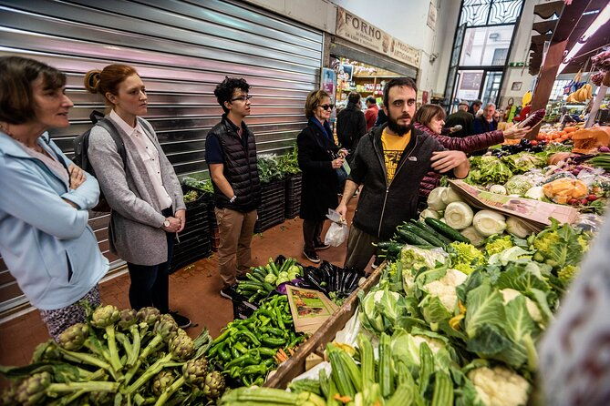 kitchen-of-mamma-pasta-cooking-class-with-market-visit-in-rome