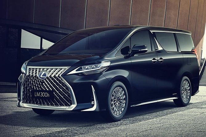 kobe-airport-transfers-kobe-city-to-kobe-airport-ukb-in-business-van