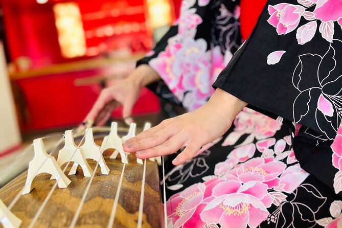 koto-japanese-traditional-instrument-experience