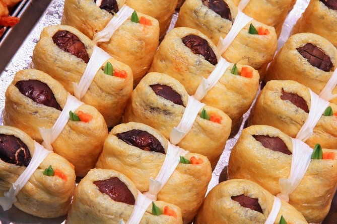 kuromon-market-food-walking-tour-in-osaka