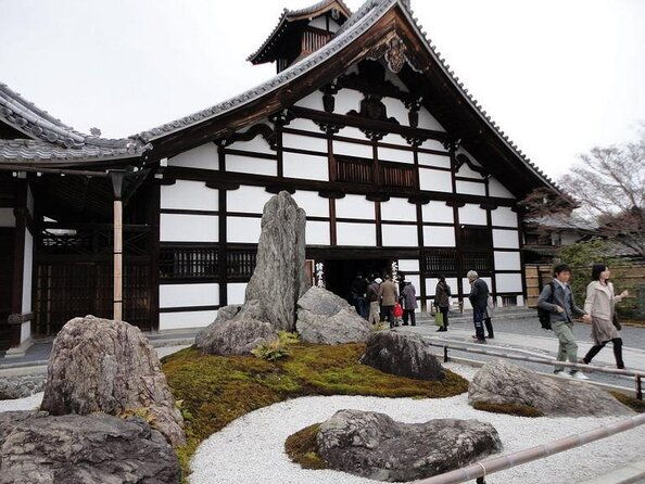 kyoto-day-trip-using-private-car-with-english-driver-up-to-5