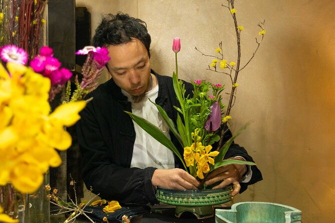 kyoto-japanese-flower-arrangement-ikebana