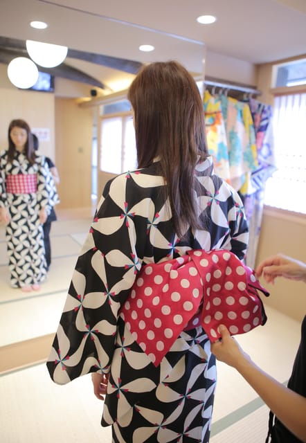 kyoto-kiyomizu-dera-temple-kimono-rental-shiki-sakura