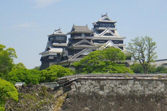 kyushu-kumamoto-and-aso-volcano-castle-day-tour-from-hakata