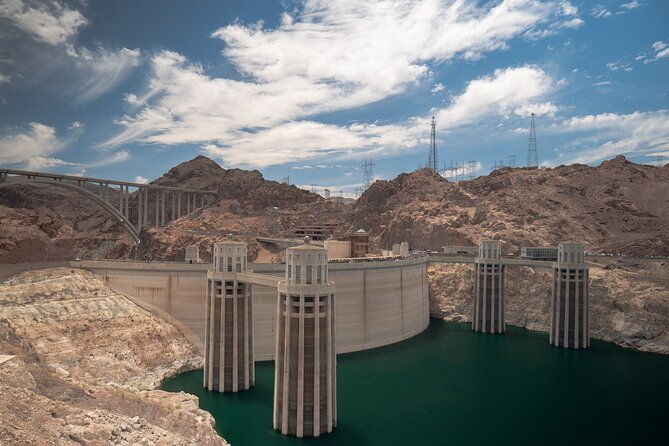 lasvegas-small-group-6hour-valley-of-fire-hoover-dam-boulder-city