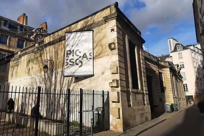 le-marais-paris-the-historic-trendy-jewish-lgbt-district