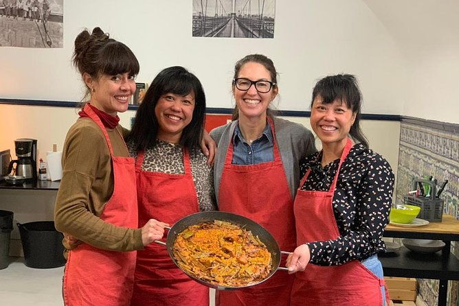 learn-to-make-an-authentic-paella