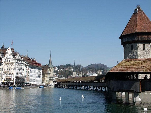 lucerne-ch-experience-cheese-chocolate-chapel-bridge-chateau