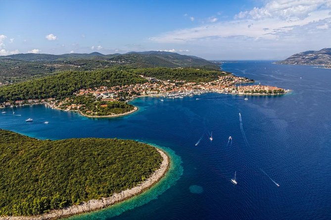luxury-private-boat-tour-to-elaphiti-islands