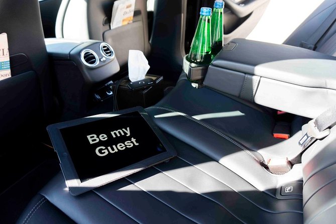 luxury-warsaw-chopin-airport-transfer-by-private-limousine
