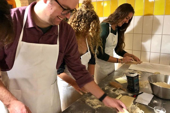 make-handmade-tagliatelle-tiramisu-and-wine-tasting-amalfi-coast