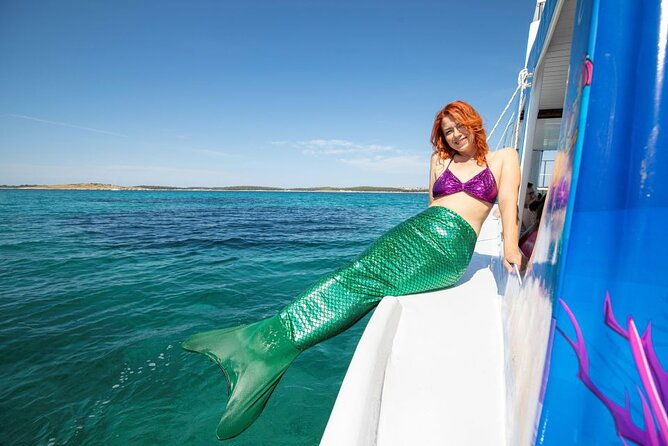 medulin-glass-boat-tour-experience-to-kamenjak-with-mermaid