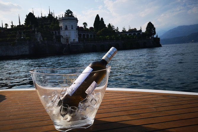 micaelas-exclusive-private-sunset-cruise-on-lake-maggiore