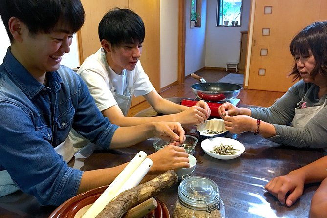 miyazakis-local-cuisine-experience-lets-make-cold-soup-and-chicken-nanban-super-local-food-cooking