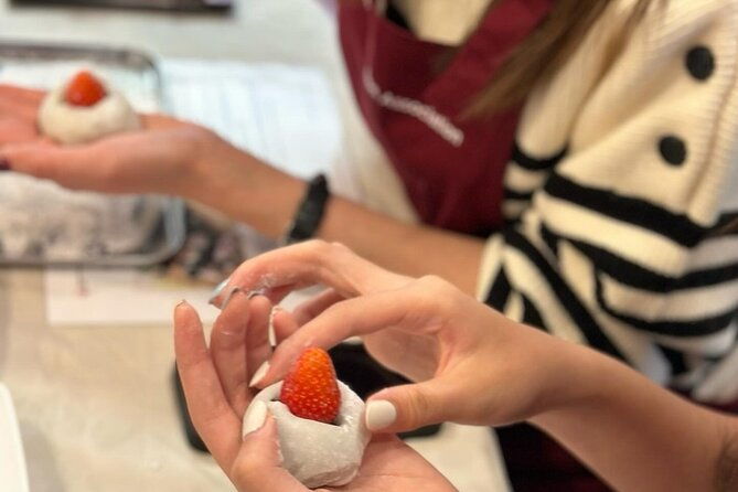 mochi-sweets-making-class-in-tokyo