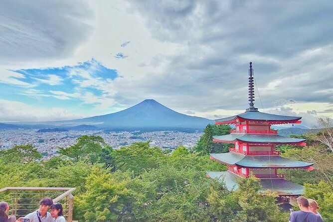 mount-fuji-full-day-private-tour-with-english-speaking-driver