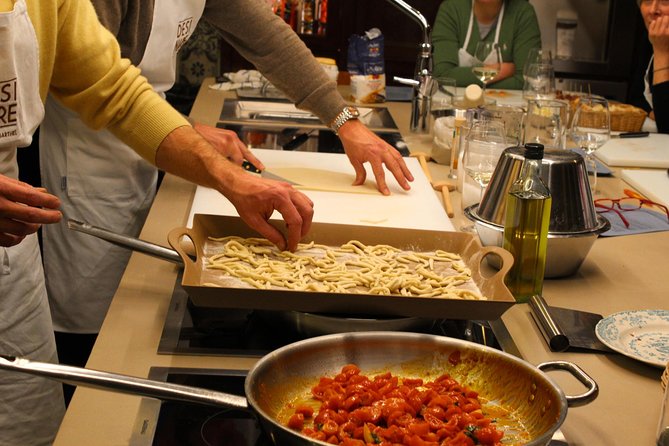 naples-hands-on-cooking-class-gnocchi-ravioli-tiramisu-wine