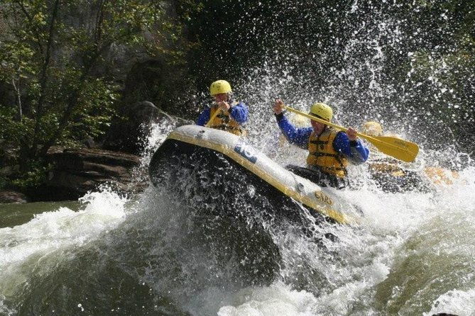 national-park-whitewater-rafting-in-new-river-gorge-wv