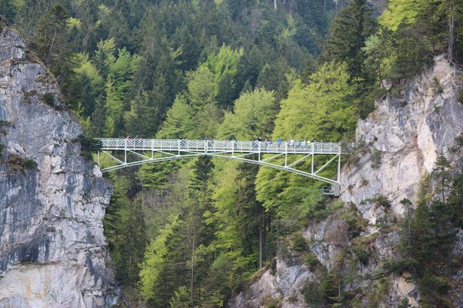 neuschwanstein-castle-tour-with-skip-the-line-from-hohenschwangau
