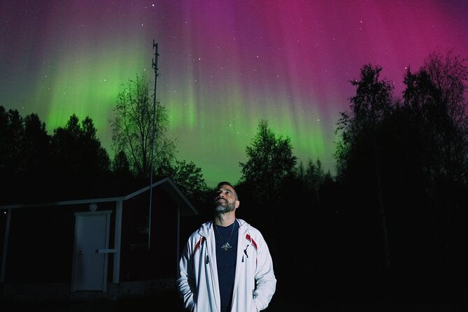 northern-lights-hunting-photo-tour-with-bbq-small-groups