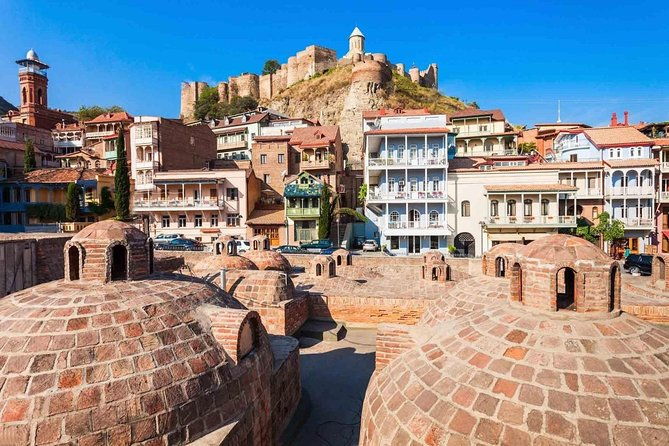 old-tbilisi-tour-private-walking-tour-with-wine-tasting