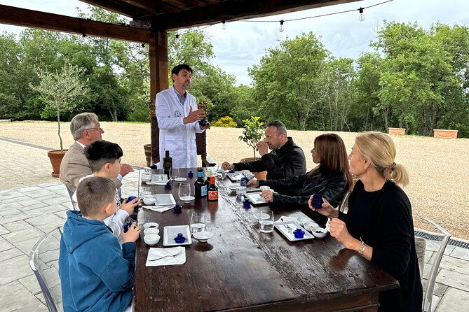 olive-oil-tours-and-tasting-at-frantoio-di-montalcino