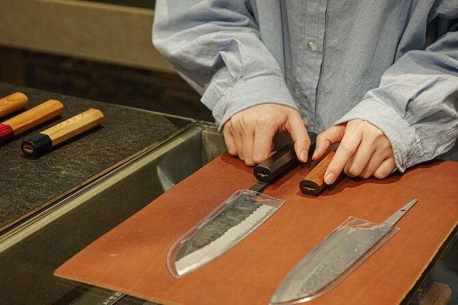 personalize-your-own-knife-and-visit-knife-handle-making-factory