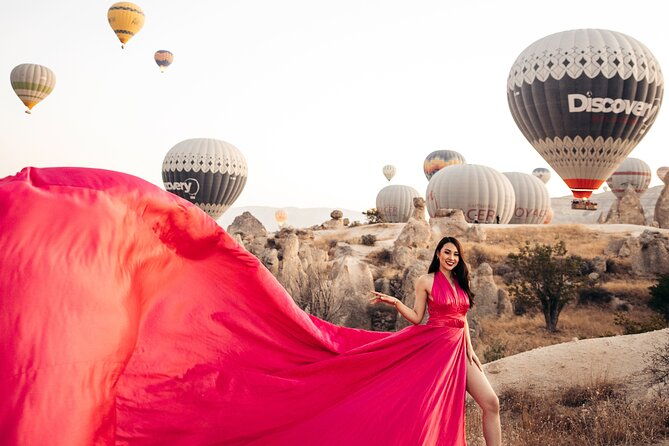 photoshoot-with-balloons-in-cappadocia