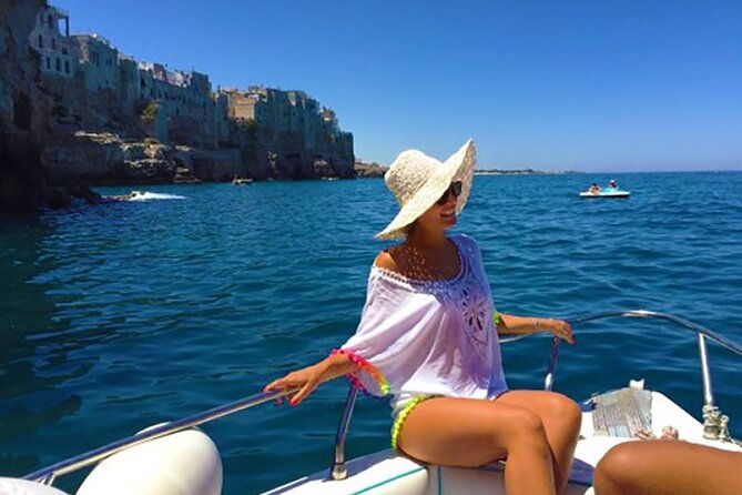 polignano-by-boat-amazing-sea-caves-and-free-drinks