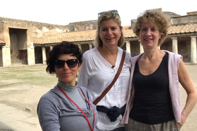 pompeii-private-tour-with-an-archaeologist-and-skip-the-line