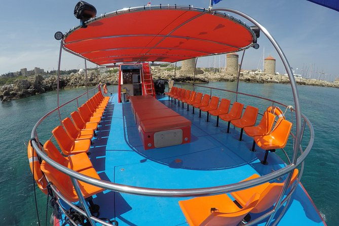 poseidon-submarine-at-mandraki-harbor