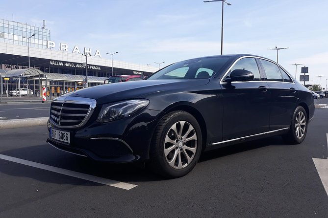 prague-airport-private-departure-transfer-2