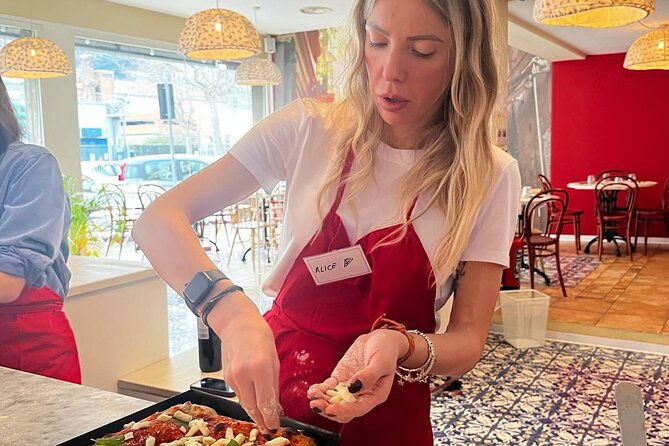 premium-pizza-making-class-at-a-pizzeria-in-como