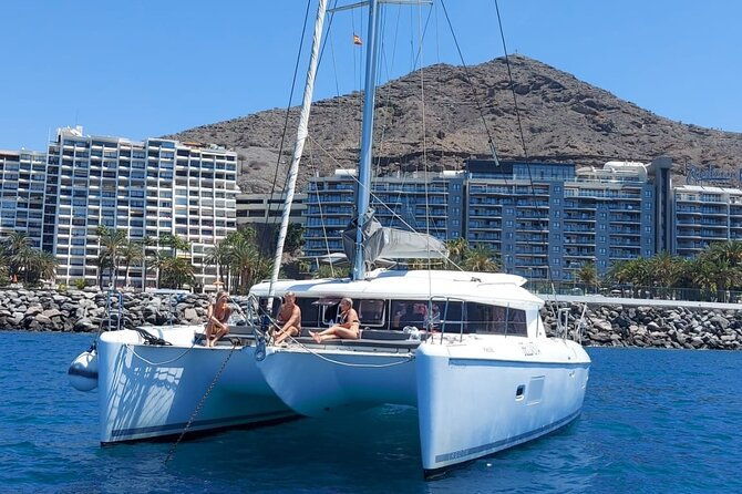 private-4-hour-catamaran-cruise-in-south-coast-of-gran-canaria
