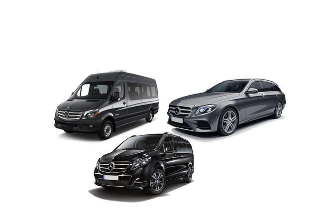 private-airport-transfer-between-kef-airport-reykjavik