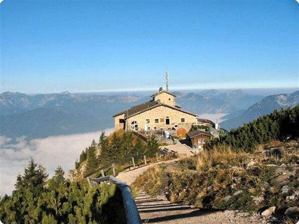private-bavarian-alps-eagles-nest-day-trip-from-salzburg
