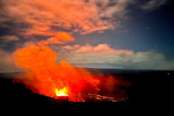private-big-island-tour-coffee-beaches-volcanos-waterfalls