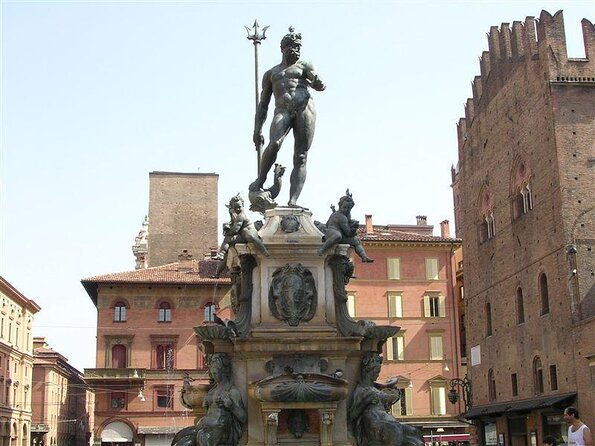 private-bologna-tours-by-locals-highlights-hidden-gems-custom