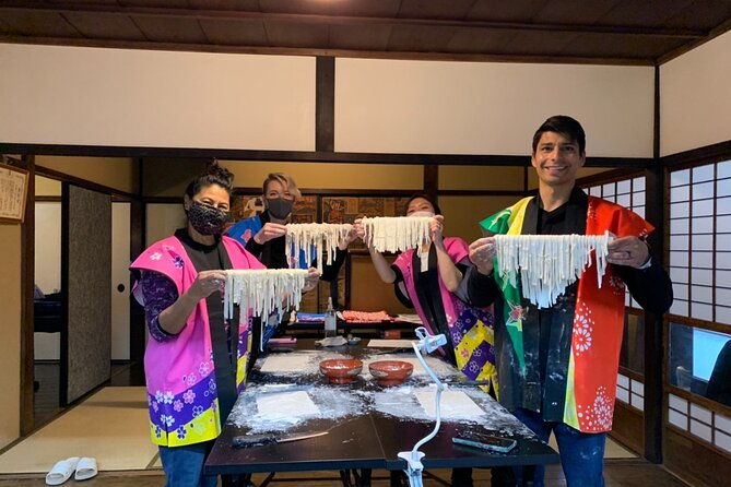 private-cooking-class-udon-in-kyoto-japan