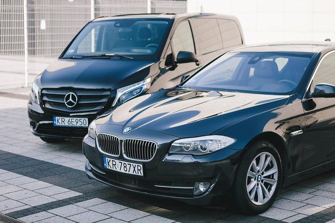 private-departure-transfer-hotel-in-krakow-city-to-krakow-airport-balice