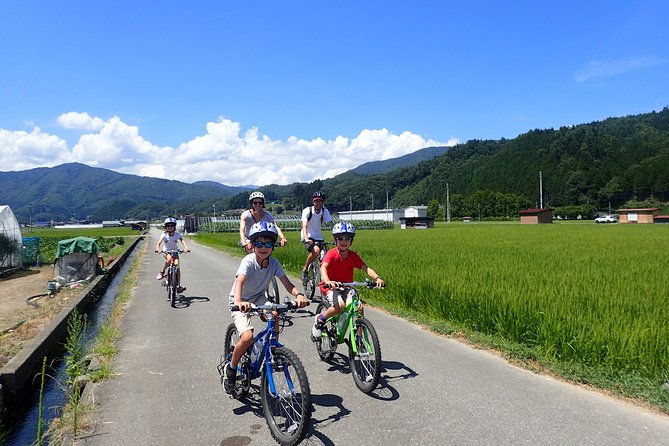 private-group-morning-cycling-tour-in-hida-furukawa