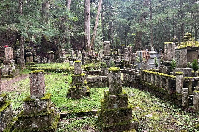 private-guided-day-tour-of-mount-koya