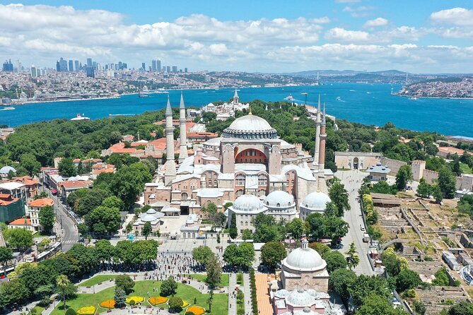 private-hagia-sophia-sultanahmet-blue-mosque-cistern-bazaar-tour