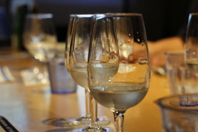 private-japanese-sake-tasting-lecture-in-niigata