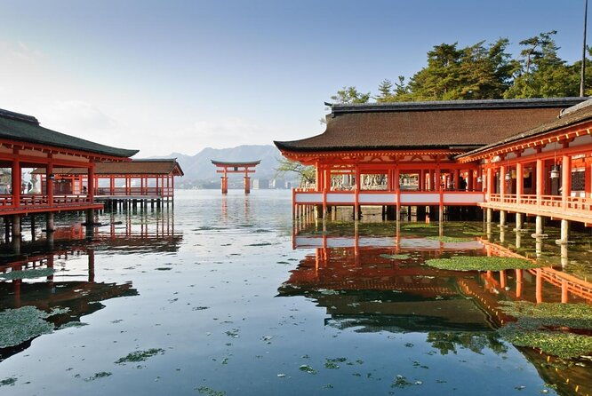 private-miyajima-rickshaw-tour-including-itsukushima-shrine