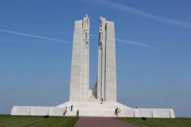 private-round-trip-transfer-to-vimy-ridge-from-arras-or-lens